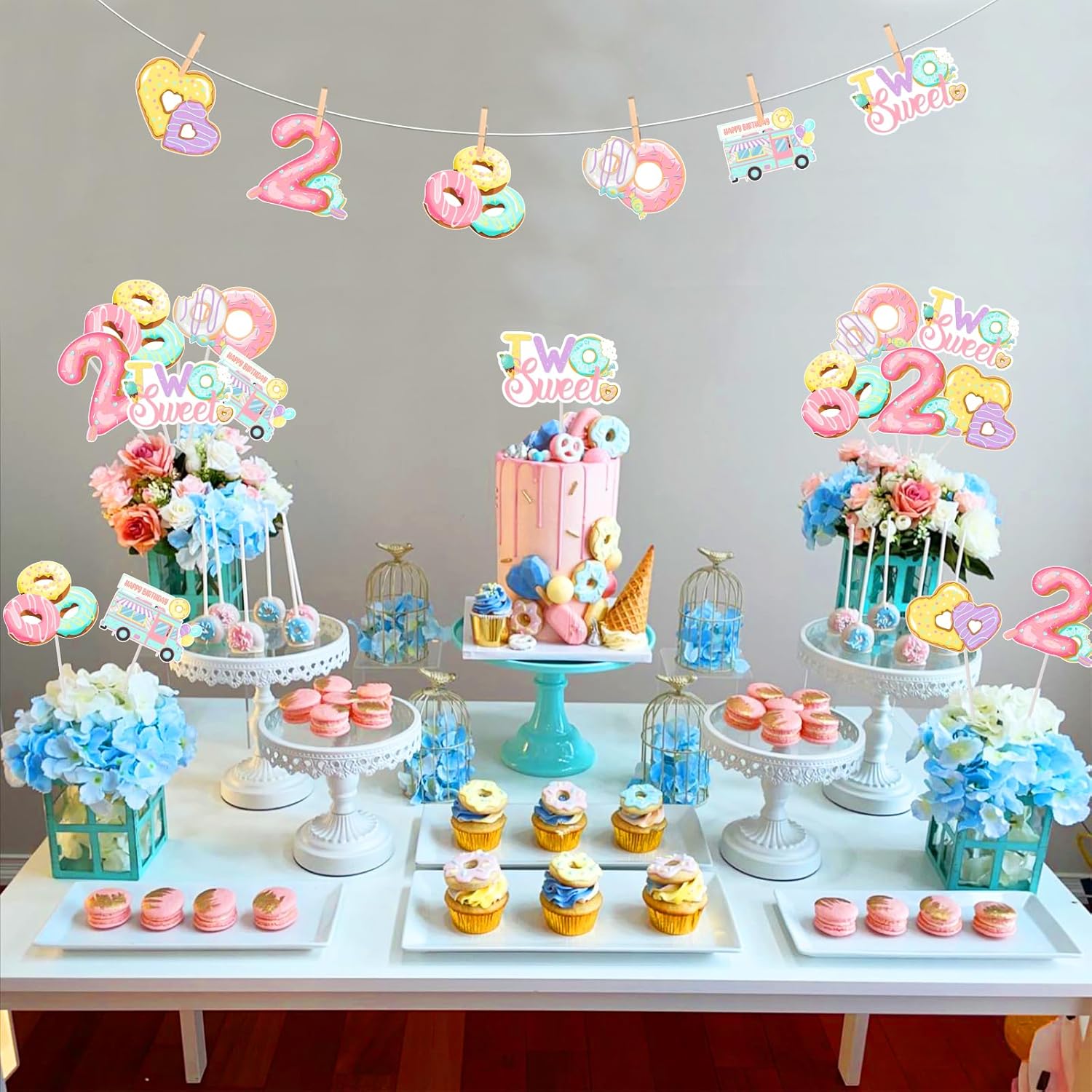 Donut 2nd Birthday Centerpiece - Centerpiece Stick avis et prix