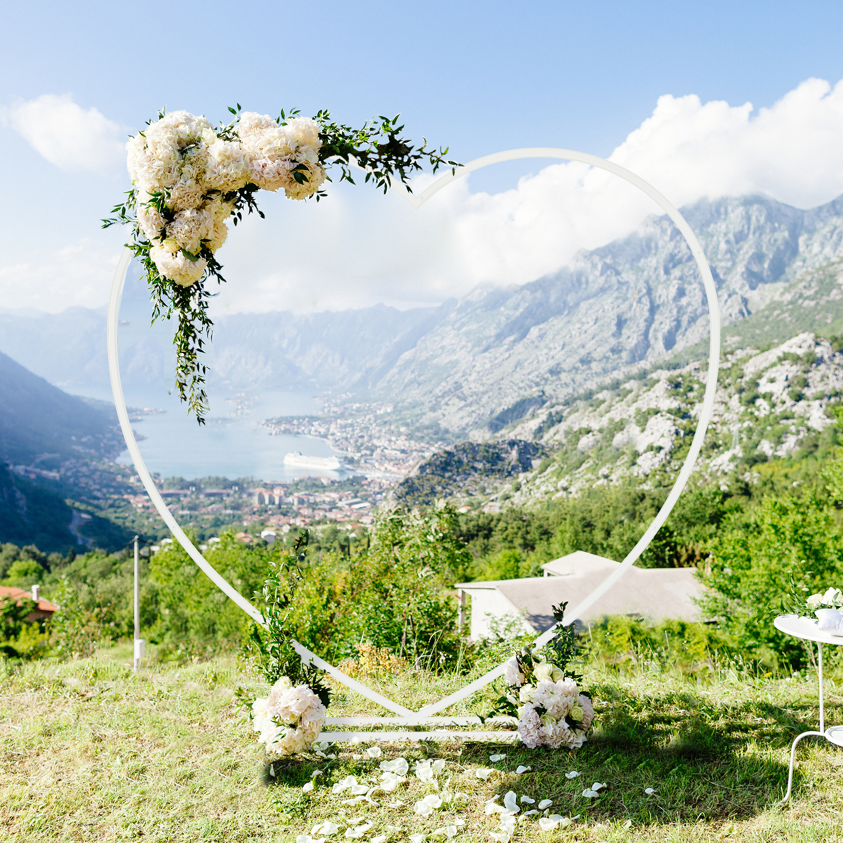Heart Shaped White Metal Ballo - Balloon Arch Kit avis et prix