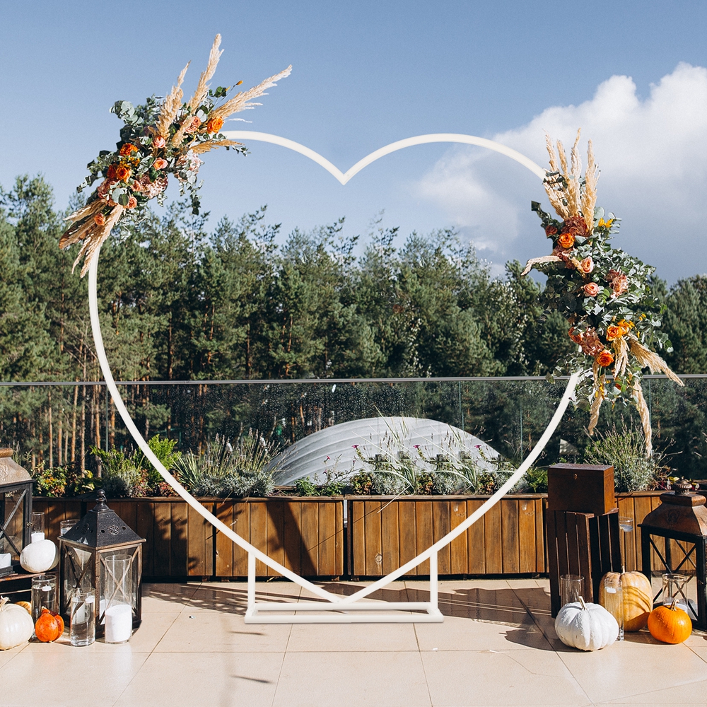 White Heart Shape Balloon Arch - Balloon Arch Kit avis et prix